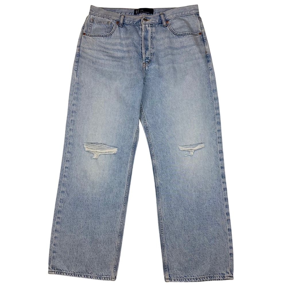 Gap Relaxed Straight Distressed Jeans 90s Grunge Women 14 / 32R Light Wash Y2K